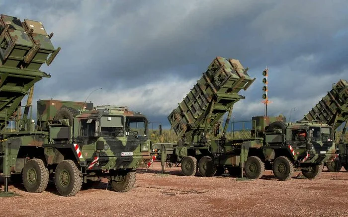 Ukrainas pretgaisa aizsardzībai trūkst Patriot raķešu