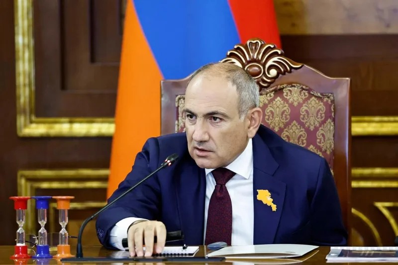 Пашинян допустил обсуждение статуса российской базы в Армении