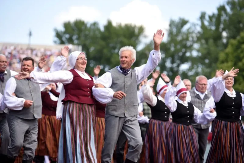Valdība Dziesmu un deju svētku rīkošanai plāno 12,17 miljonus eiro