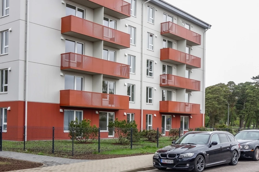 Ventspilī atklāj pirmos jaunos īres namus pēc neatkarības atjaunošanas