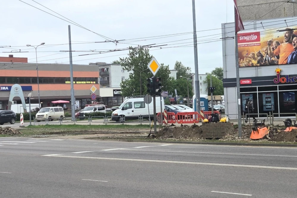 Daugavpilī naktī uz piektdienu pārtrauks tramvaju kustību
