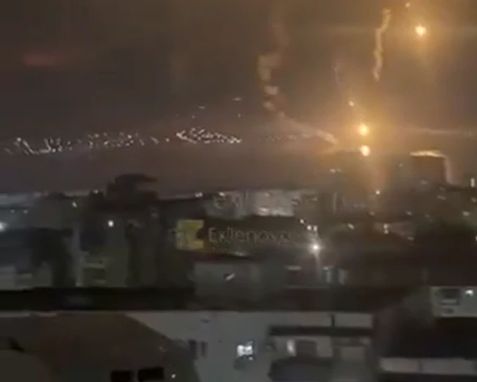 Ukrainas droni triec pa naftas bāzi Novorosijskā un rūpnīcu Permā