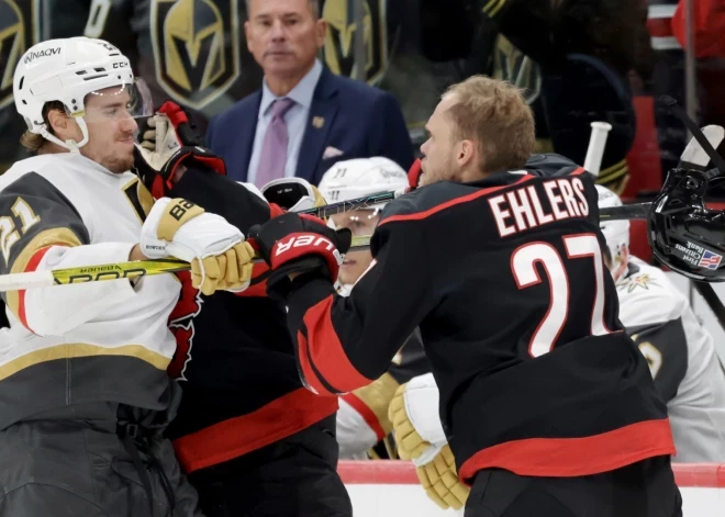 Sākas NHL Stenlija kausa fināls: Hurricanes pret Golden Knights