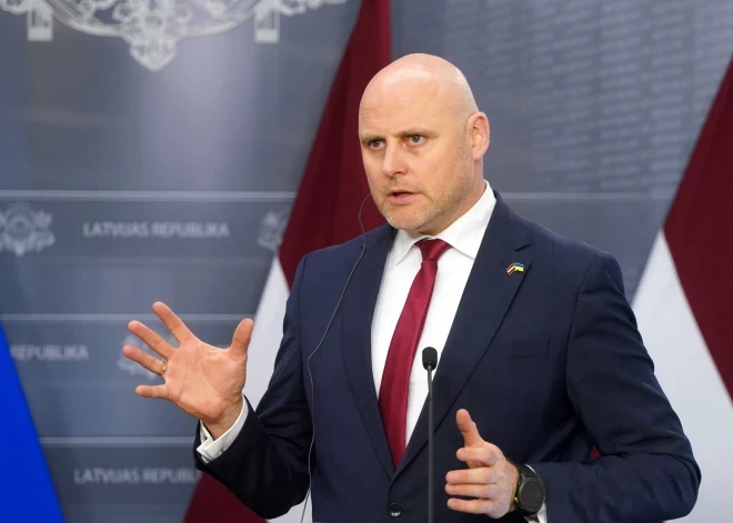 Kulberga valdība plāno stingrāku migrācijas politiku Latvijā
