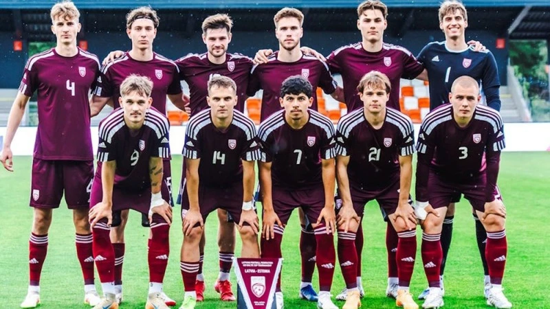 Latvijas U21 futbolisti Baltijas kausu sāk ar neizšķirtu