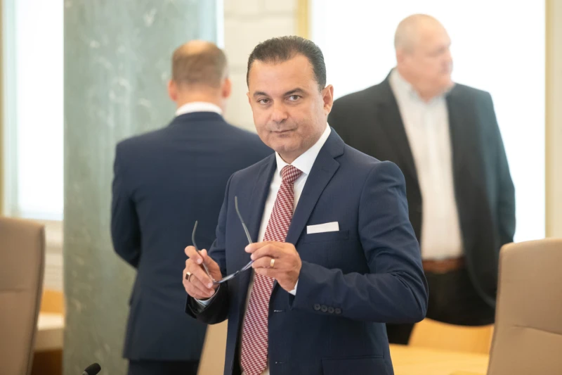 Jelgavas slimnīca saglabās bērnu nodaļu un insulta vienību