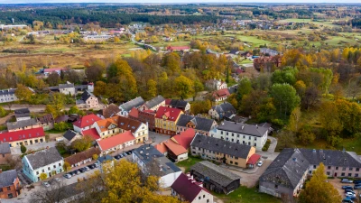 Tukuma novadā rīko izsoli par telpu nomu Irlavas pagastā