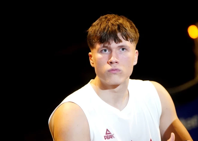 Latviešu basketbolists Ričards Aizpurs pievienojas TCU komandai