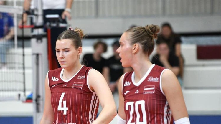 Latvijas volejbola izlases turpina cīņu Eiropas līgā