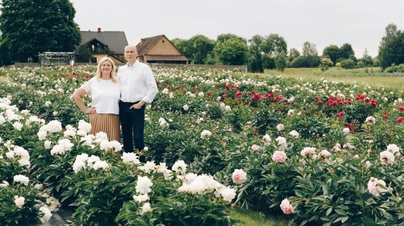 Tomē notiks Peoniju svētki: dārzā uzstāsies Žoržs Siksna