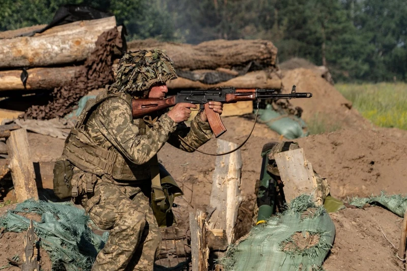 Eksperts: Karš Ukrainā nonācis bīstamā un izšķirošā fāzē
