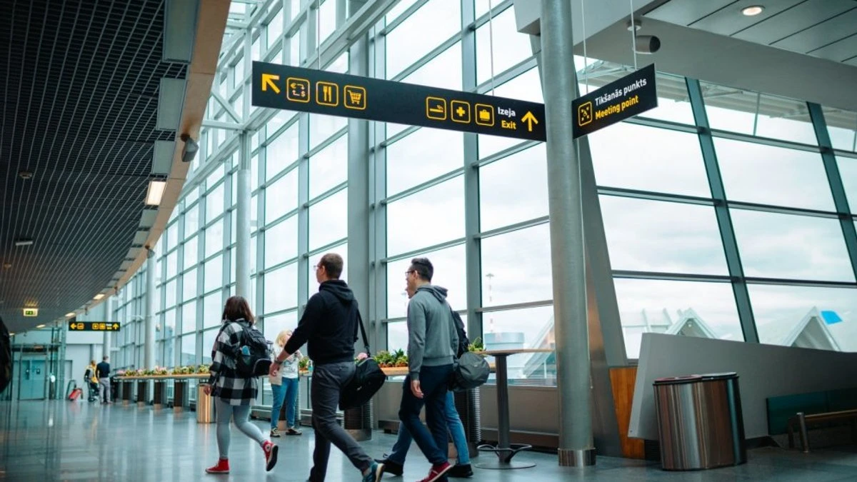 Eiropas Parlaments apstiprina jaunas tiesības aviopasažieriem
