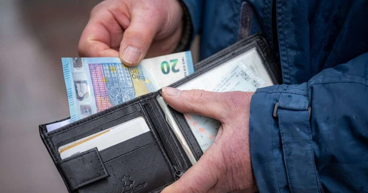 Katrs ceturtais Latvijas iedzīvotājs impulsīvi tērē virs 50 eiro