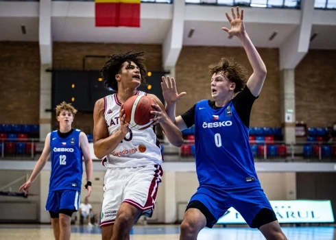 Latvijas basketbolists Beruē sasniedz vēsturisku rekordu U-16 čempionātā