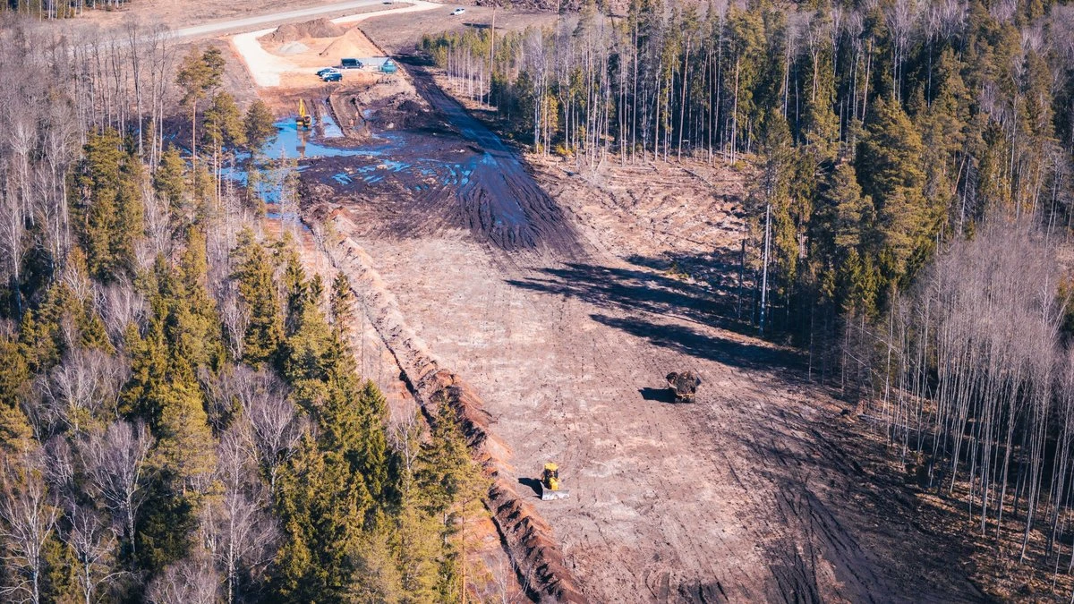 Latvija pārskata Rail Baltica finansējumu un termiņus
