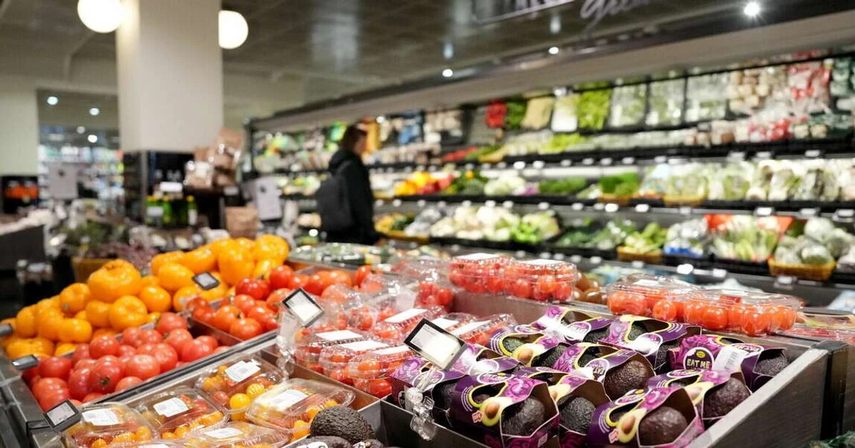 Pārtikas cenas Latvijā piedzīvo straujāko kritumu kopš 1999. gada