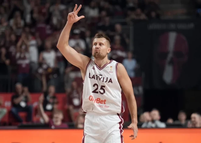 Basketbolists Mārtiņš Laksa karjeru turpinās Islandē