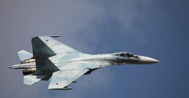 Истребители РФ перехватили британские самолеты над Черным морем