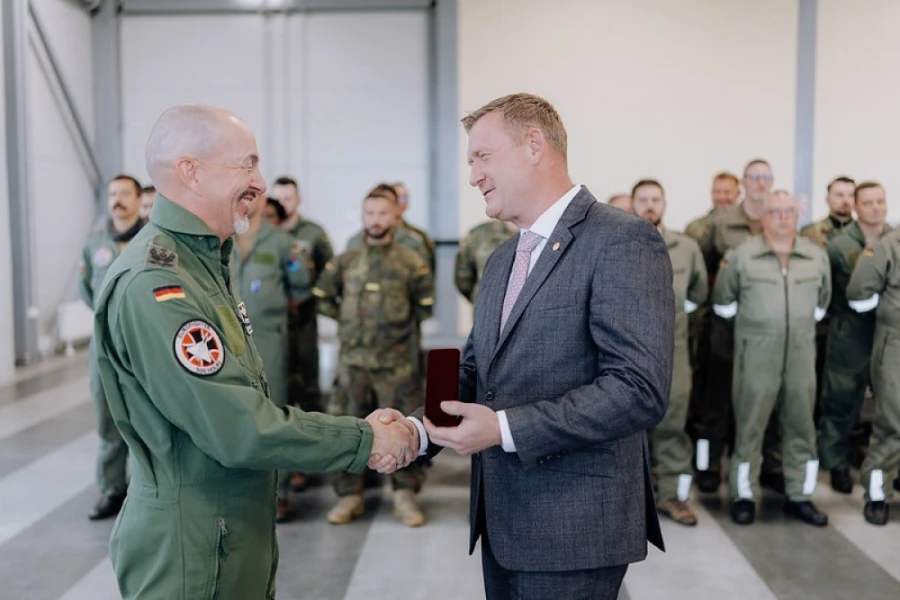 Aizsardzības ministrs Melnis pateicas Vācijai par atbalstu