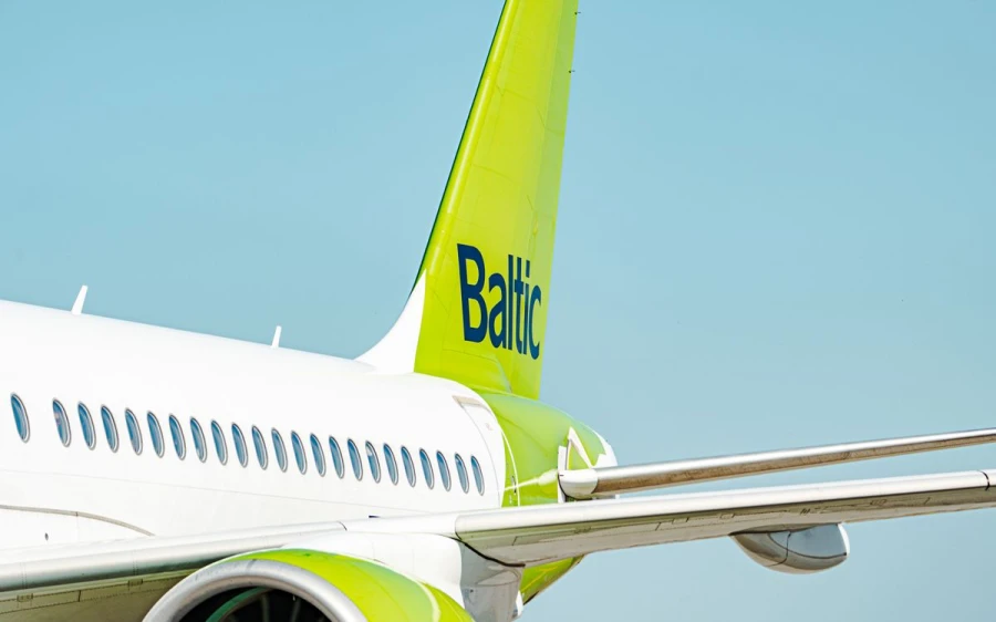 ”airBaltic” potenciāli varētu atlaist līdz 700 darbinieku