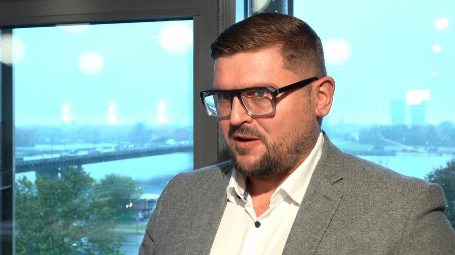 Ekonomists: G7 lēmums par rezervēm var samazināt degvielas cenu
