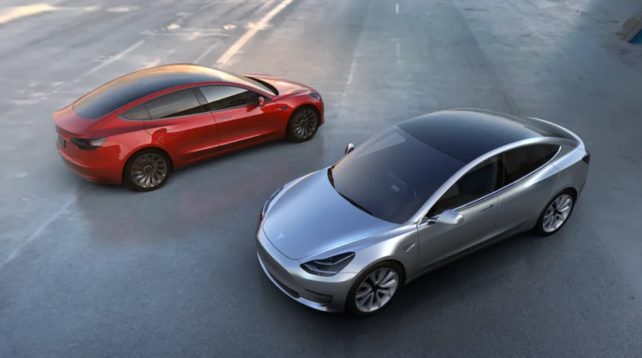 „Tesla” izdara spiedienu uz ES regulatoriem par FSD apstiprināšanu