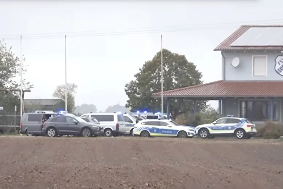 В Германии при проверке оружия застрелены двое сотрудников